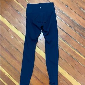 Lululemon leggings!